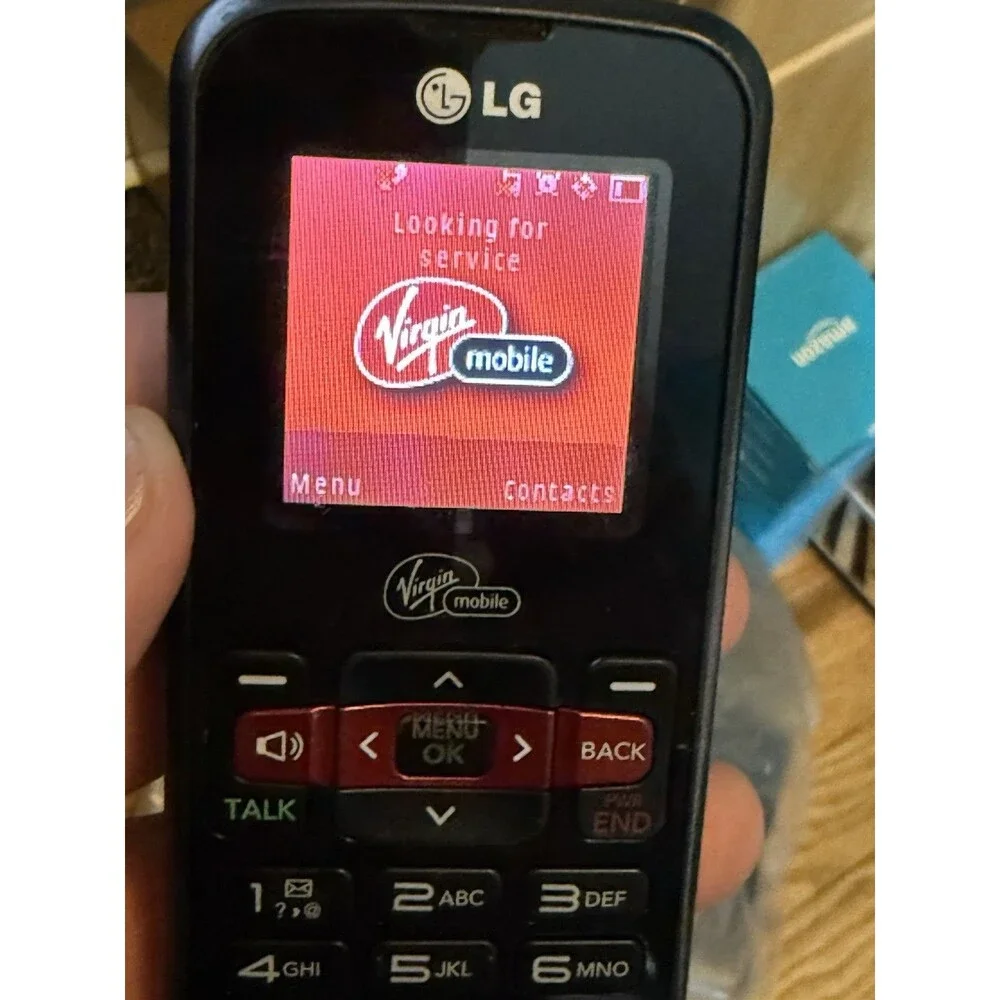 LG 101 / VM101 - Black and Silver ( Virgin Mobile ) Rare Cellular Phone -working